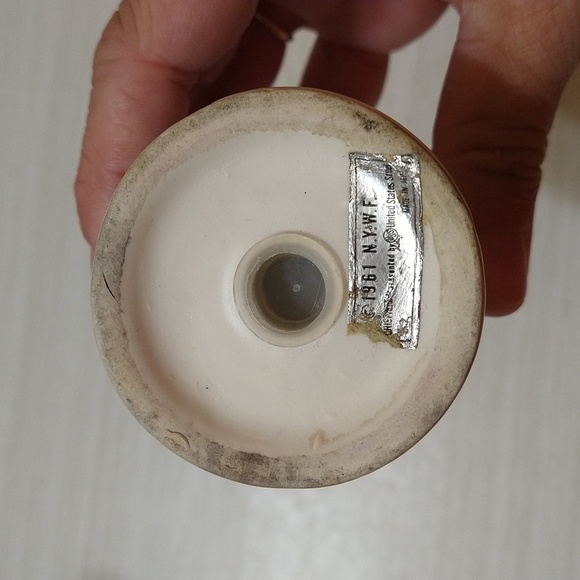 Vintage 1964-1965 New York World Fair Salt & Pepper Shakers With Stoppers - Picture 2 of 4